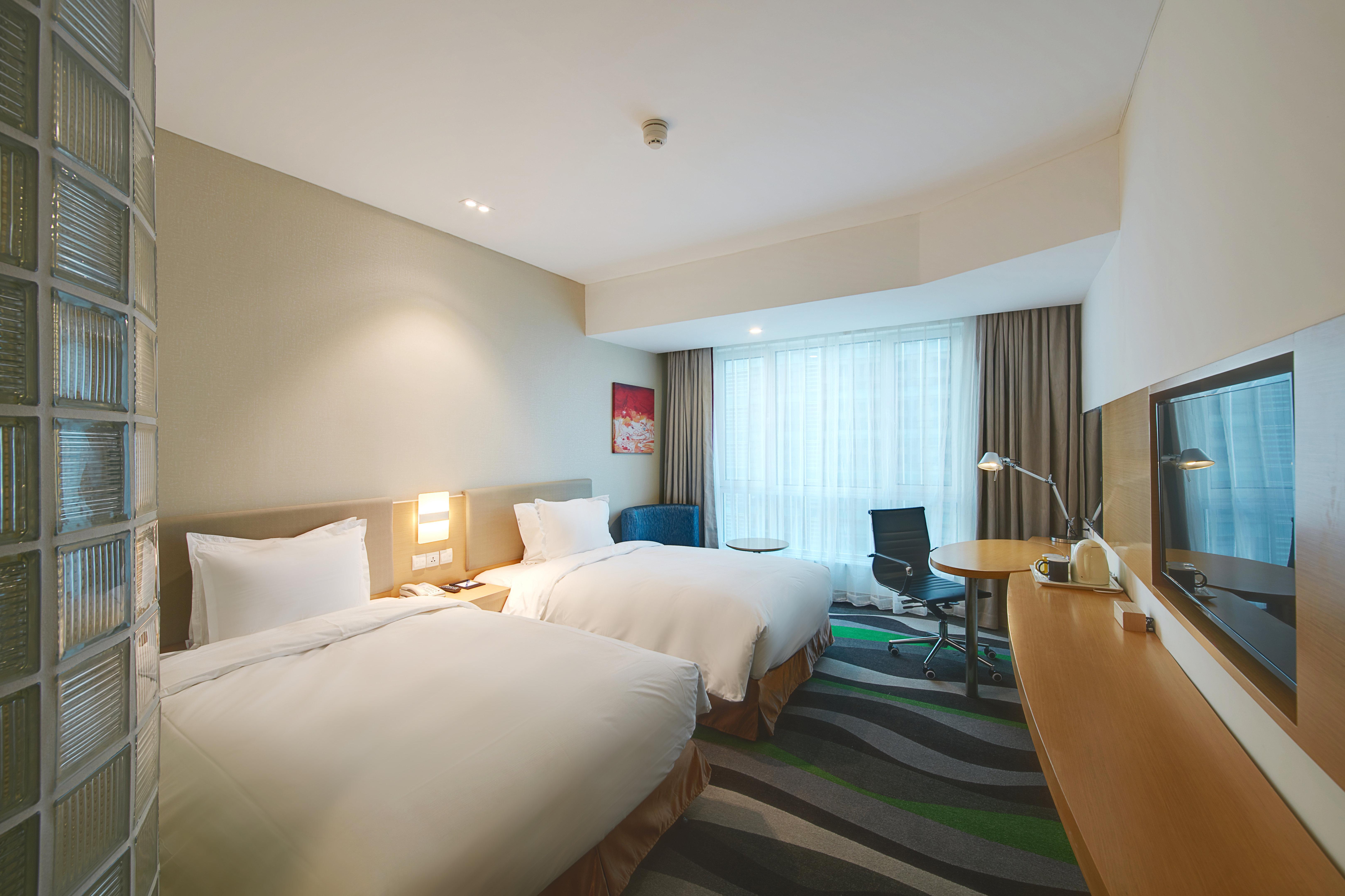 Holiday Inn Express Tangshan Downtown By Ihg Exterior photo