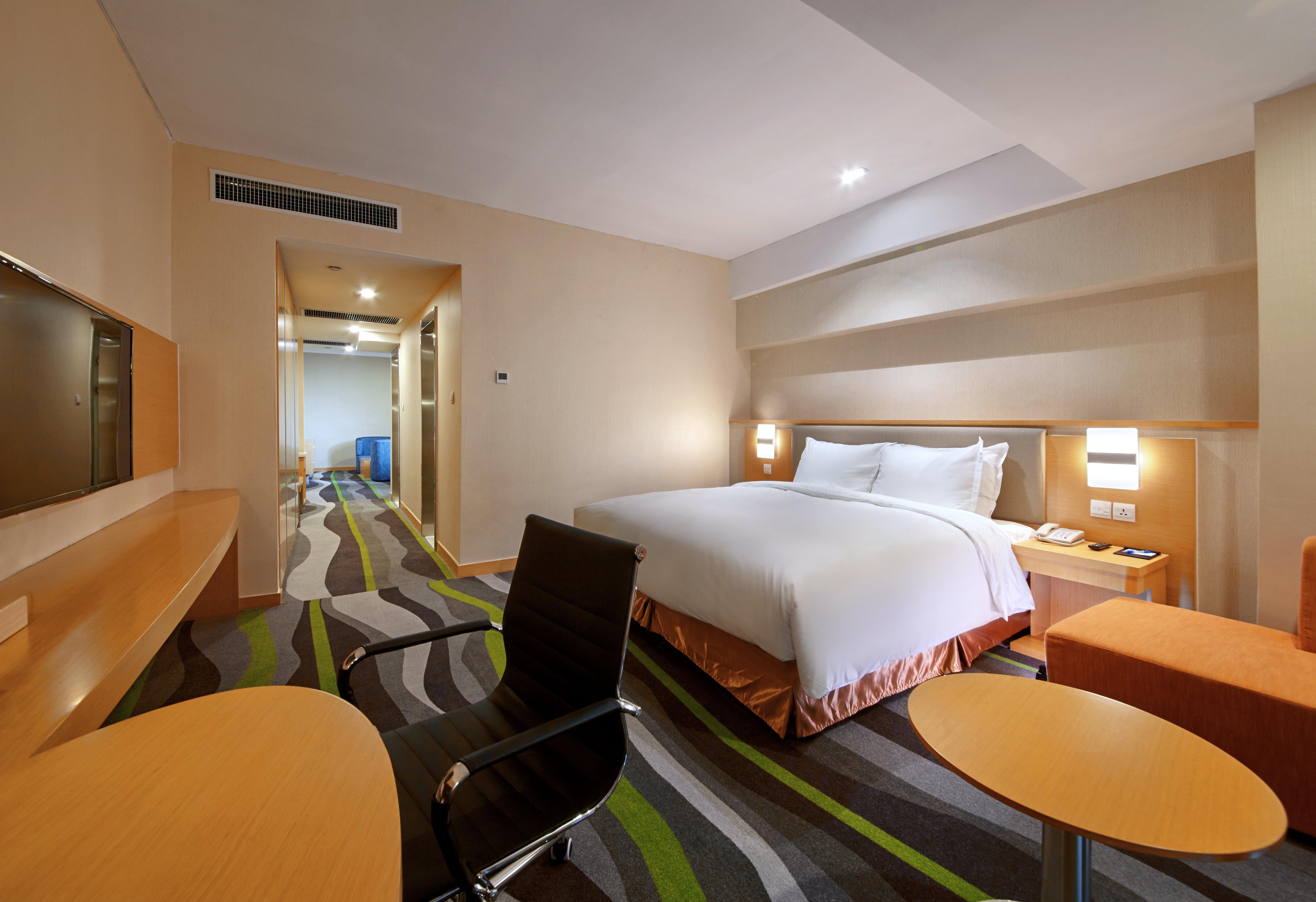Holiday Inn Express Tangshan Downtown By Ihg Exterior photo