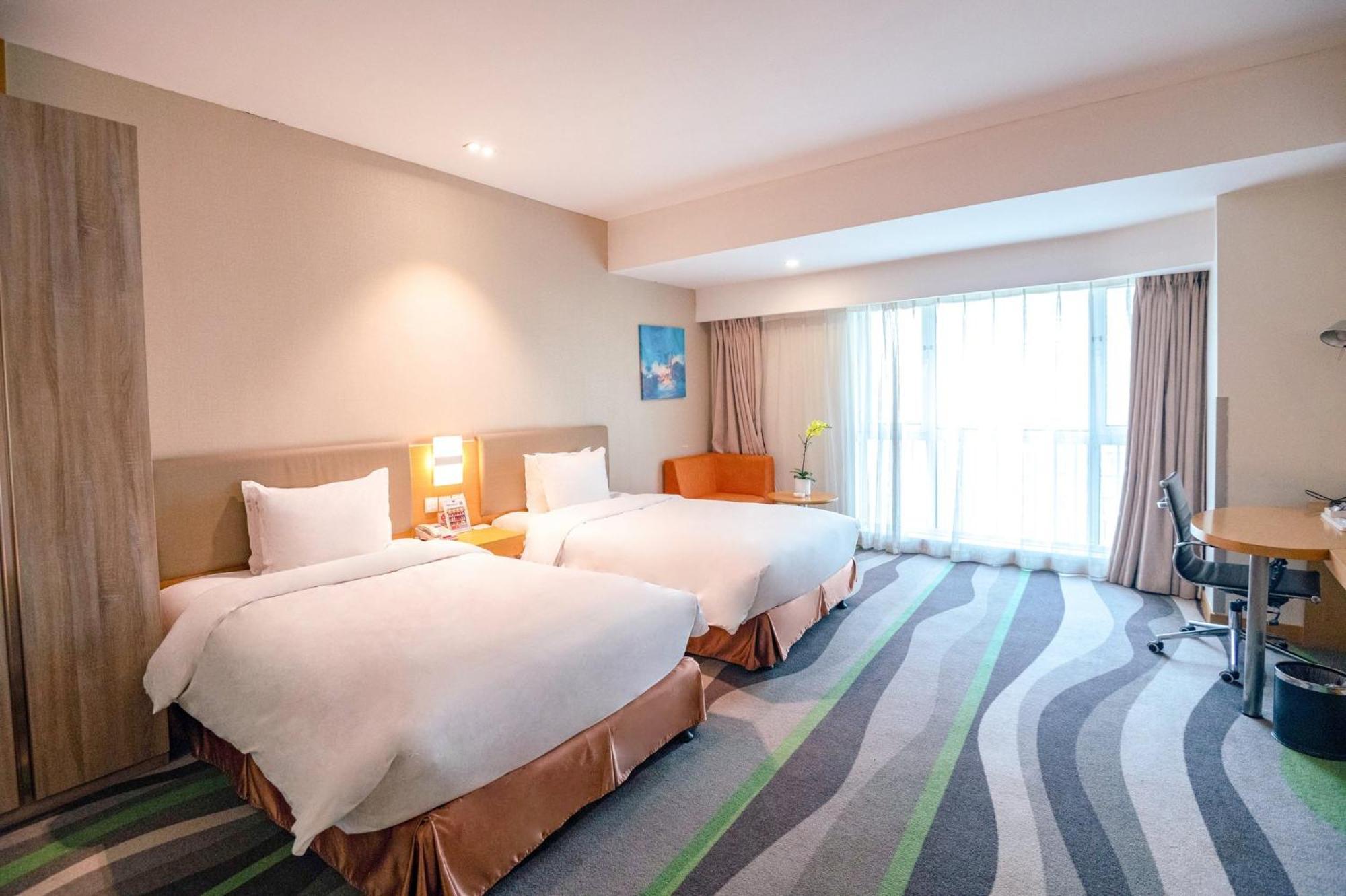 Holiday Inn Express Tangshan Downtown By Ihg Exterior photo